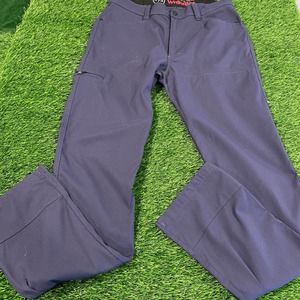 Wrangler ATG Cargo Pants 34x34 Blue All Terrain Gear Hiking Stretch Nylon